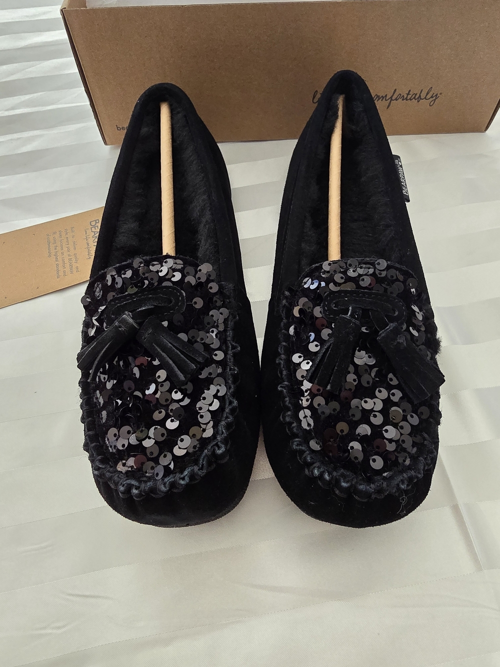 NWT BearPaw "Belinda" Black Sequin Tassel Moccasin Slippers - Women - Size 8